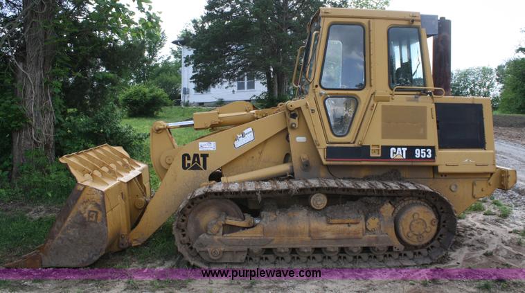 image for item B6722 1990 Caterpillar 953 track loader