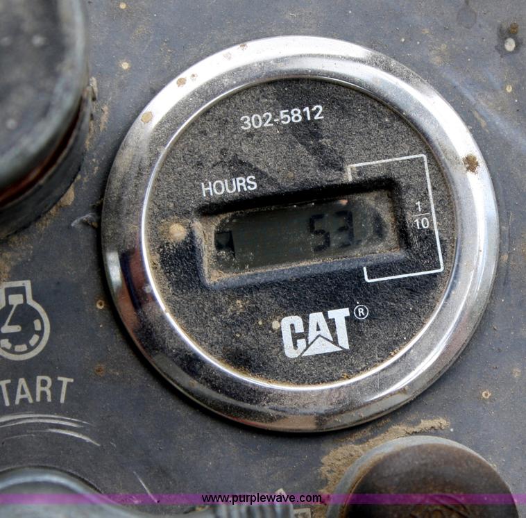 image for item B6722 1990 Caterpillar 953 track loader