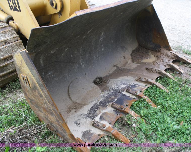 image for item B6722 1990 Caterpillar 953 track loader