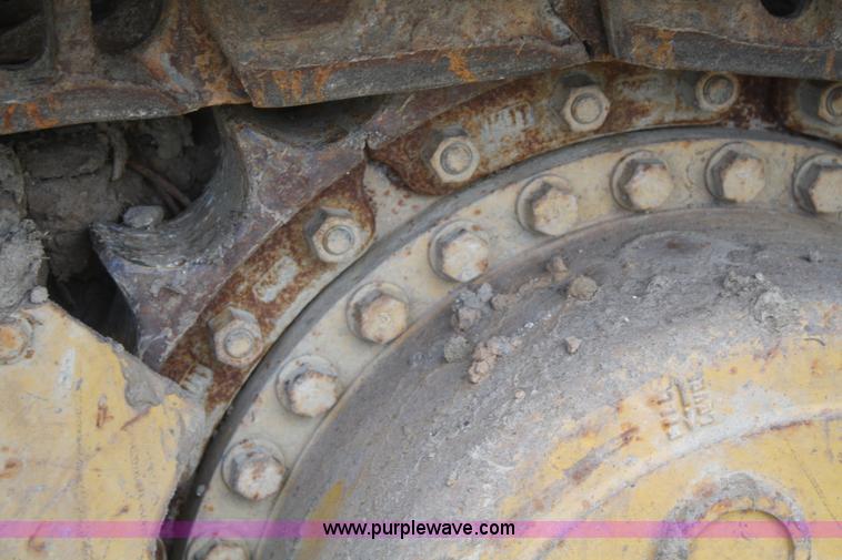 image for item B6722 1990 Caterpillar 953 track loader
