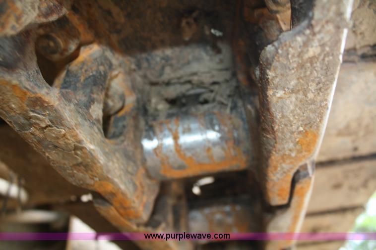 image for item B6722 1990 Caterpillar 953 track loader