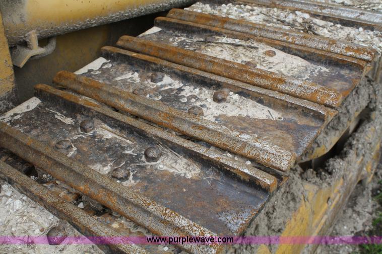 image for item B6722 1990 Caterpillar 953 track loader