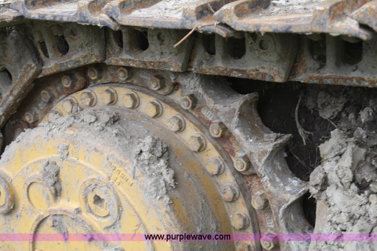 image for item B6722 1990 Caterpillar 953 track loader