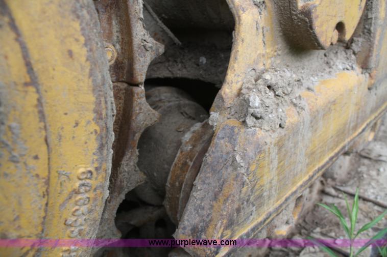 image for item B6722 1990 Caterpillar 953 track loader