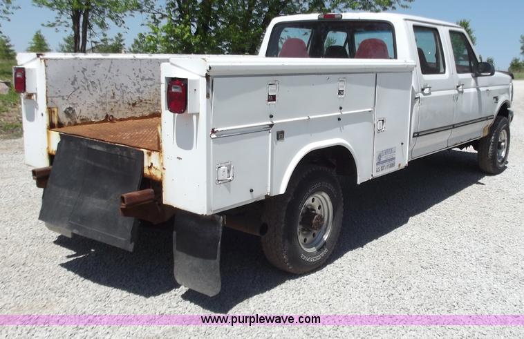 image for item C2047 1997 Ford F350 service truck