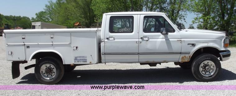 image for item C2047 1997 Ford F350 service truck