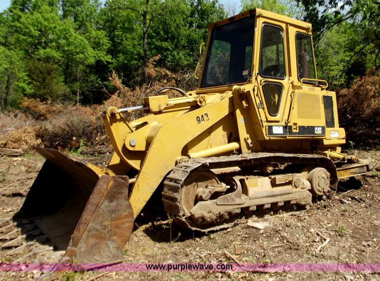 image for item C2071 1987 Caterpillar 943 track loader