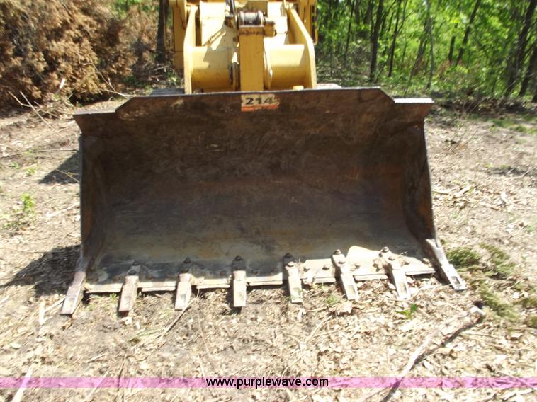 image for item C2071 1987 Caterpillar 943 track loader