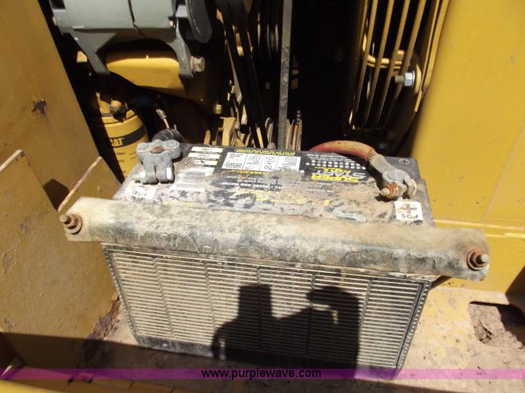 image for item C2071 1987 Caterpillar 943 track loader