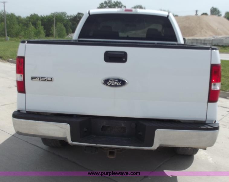 image for item C2076 2008 Ford F150 XLT SuperCab pickup truck