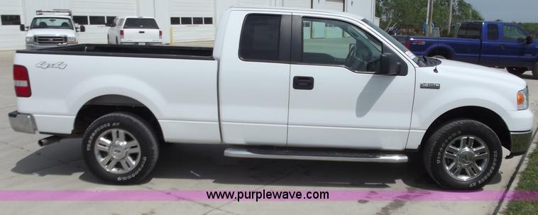 image for item C2076 2008 Ford F150 XLT SuperCab pickup truck