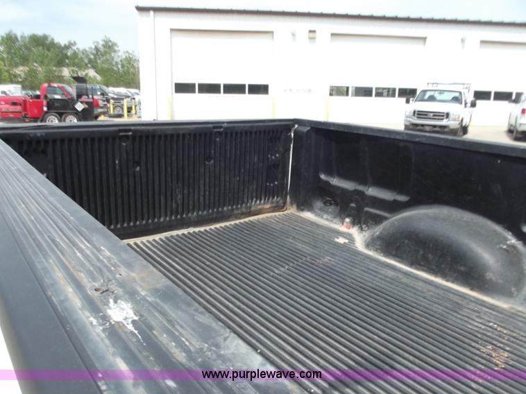 image for item C2076 2008 Ford F150 XLT SuperCab pickup truck