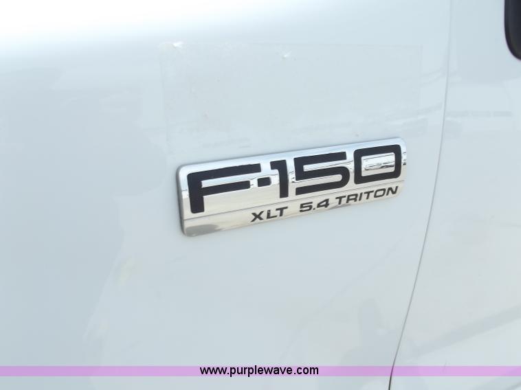 image for item C2076 2008 Ford F150 XLT SuperCab pickup truck