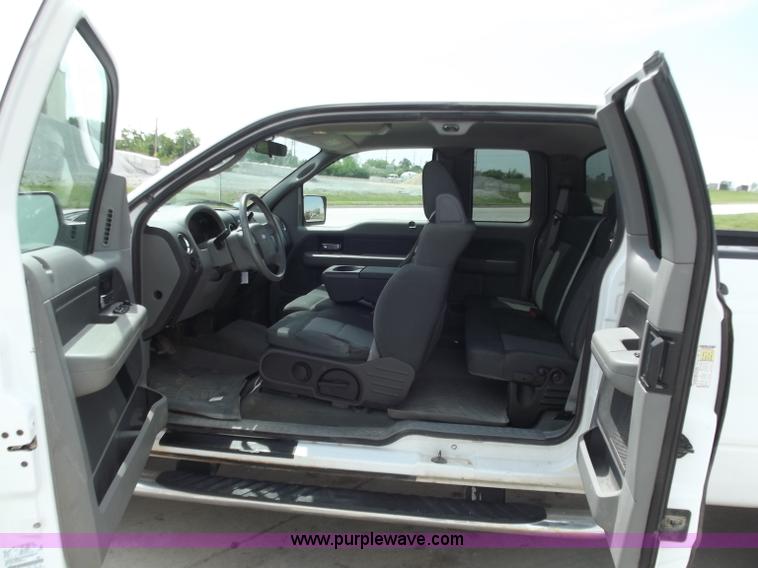 image for item C2076 2008 Ford F150 XLT SuperCab pickup truck