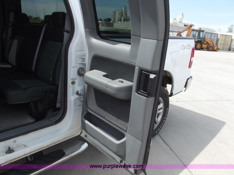 image for item C2076 2008 Ford F150 XLT SuperCab pickup truck