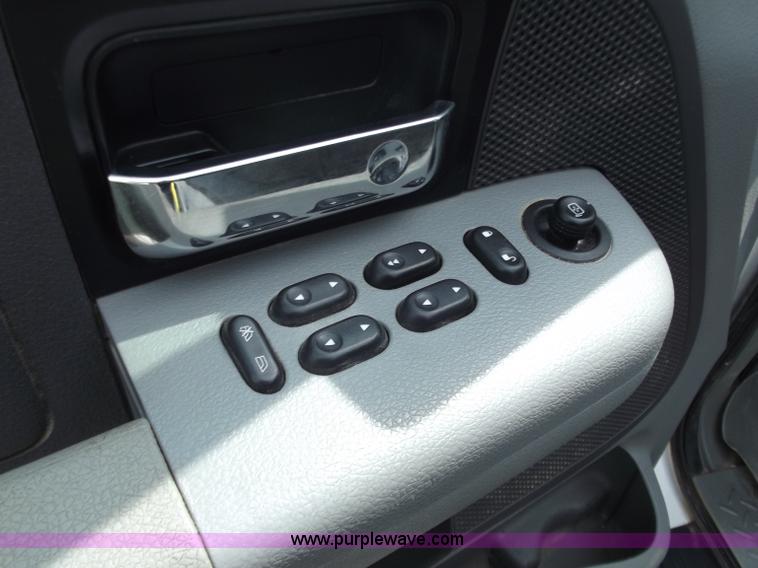 image for item C2076 2008 Ford F150 XLT SuperCab pickup truck