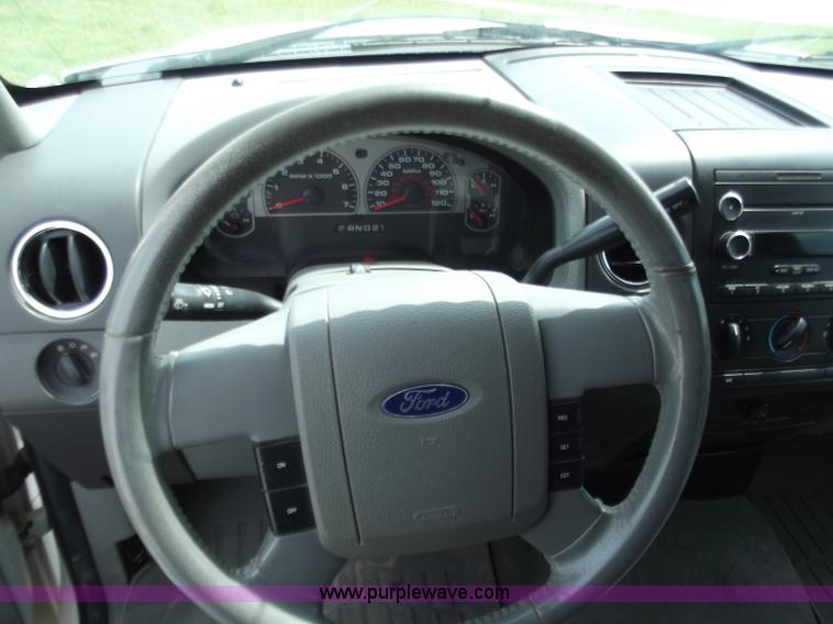 image for item C2076 2008 Ford F150 XLT SuperCab pickup truck
