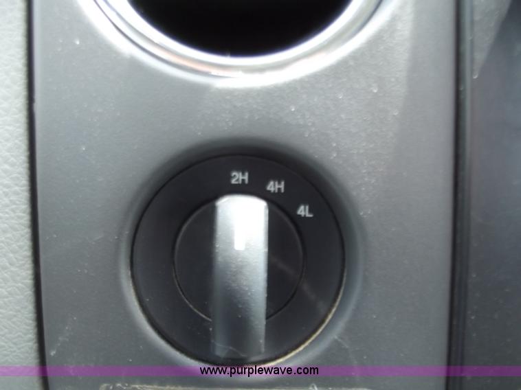 image for item C2076 2008 Ford F150 XLT SuperCab pickup truck