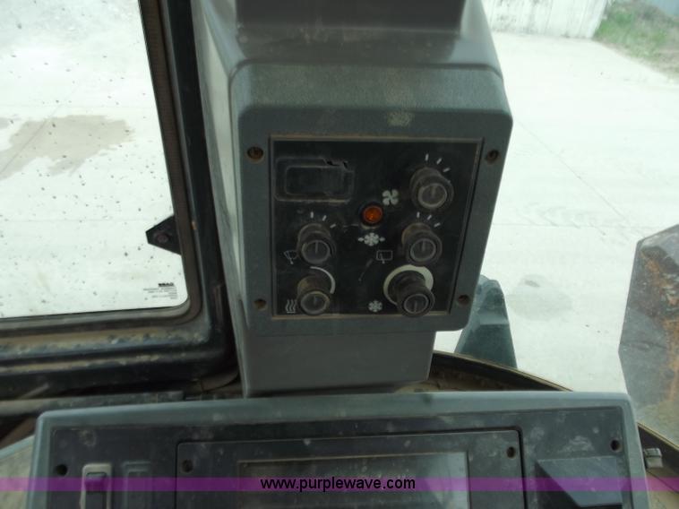 image for item C2079 2000 Case 580 Super L backhoe