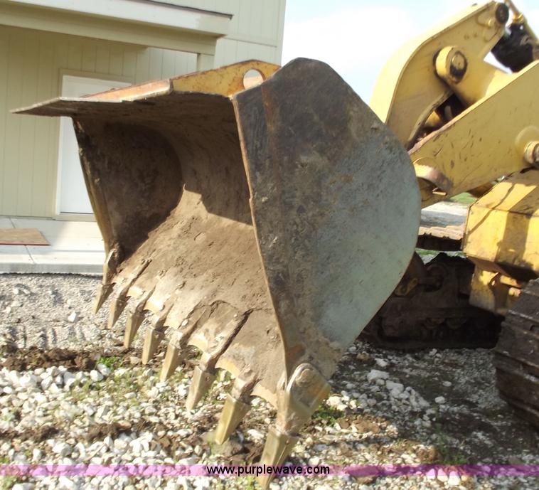 image for item C2114 Caterpillar 963 track loader