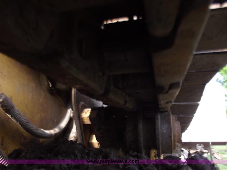 image for item C2114 Caterpillar 963 track loader