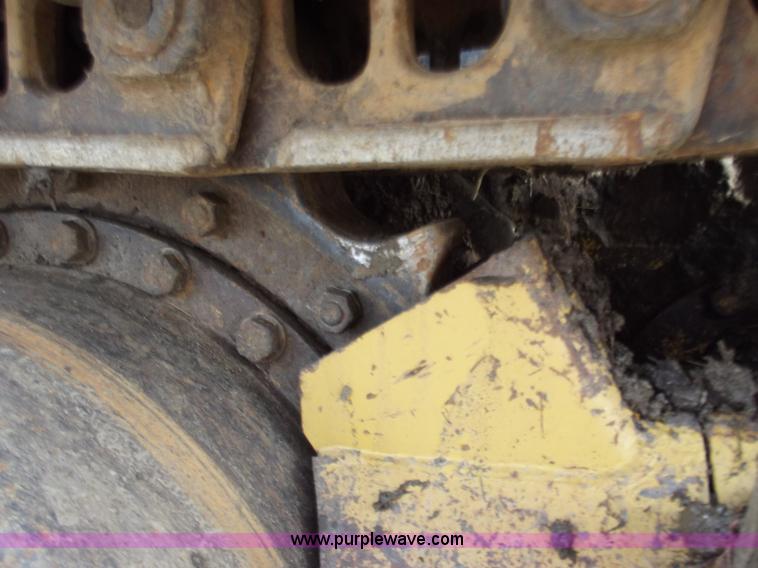 image for item C2114 Caterpillar 963 track loader