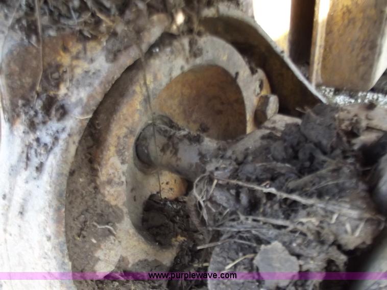 image for item C2114 Caterpillar 963 track loader