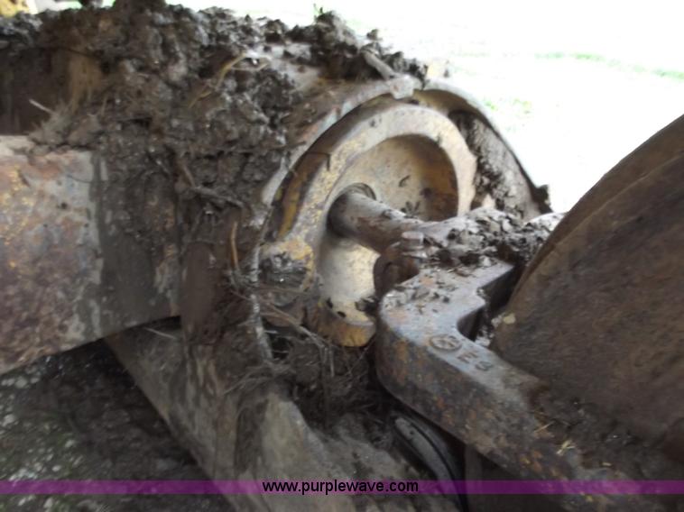 image for item C2114 Caterpillar 963 track loader