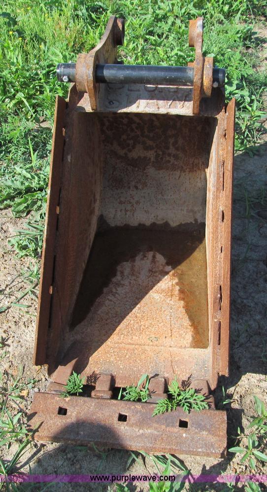 image for item C2119 18" Case 580 backhoe bucket