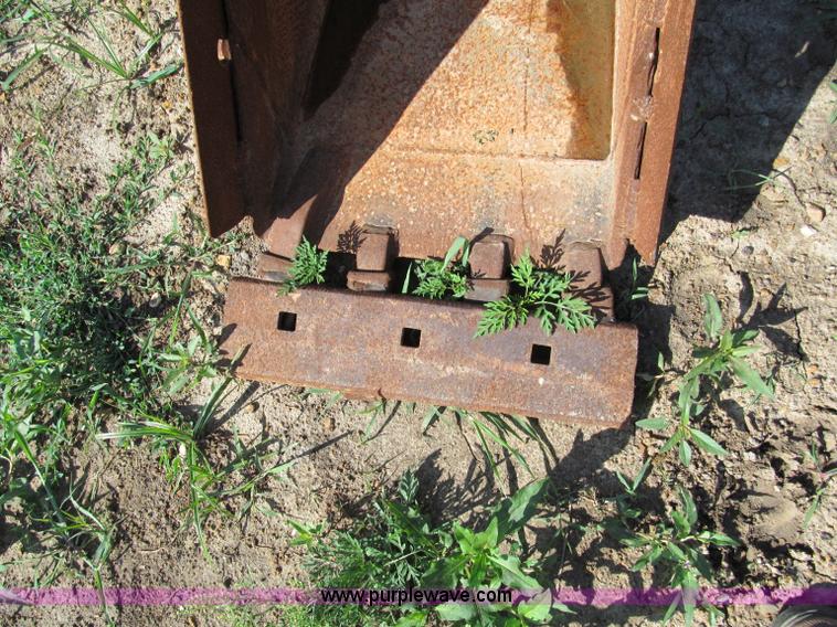 image for item C2119 18" Case 580 backhoe bucket