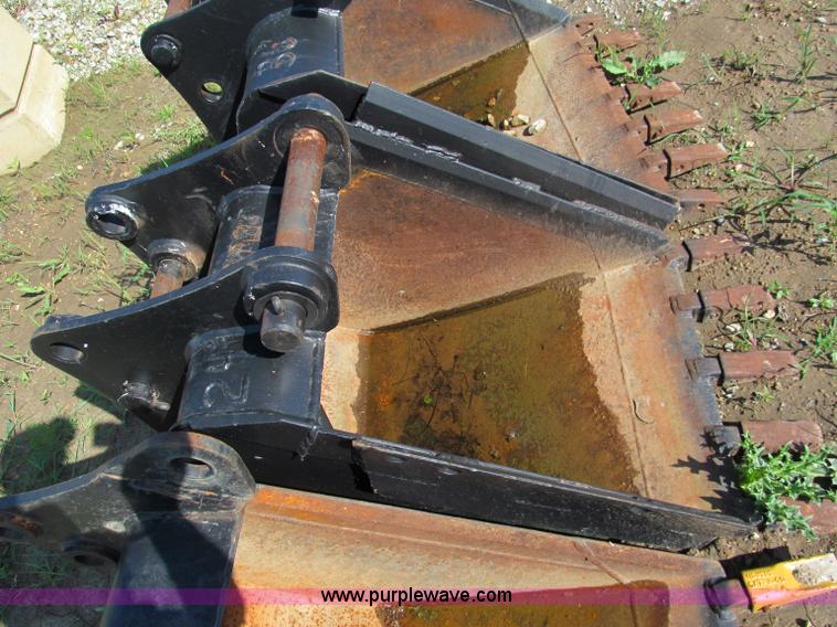 image for item C2120 (3) buckets that fit Caterpillar 420D backhoe