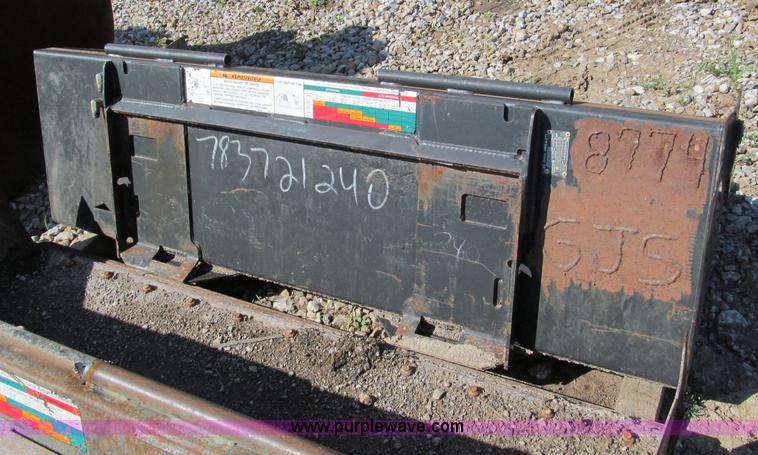 image for item C2124 2008 72" smooth Bobcat skid steer bucket