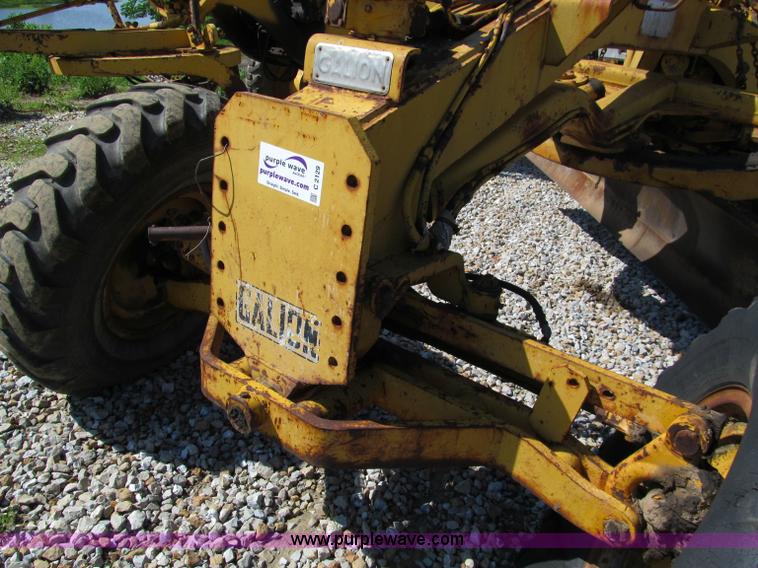 image for item C2129 Galion 118 motor grader