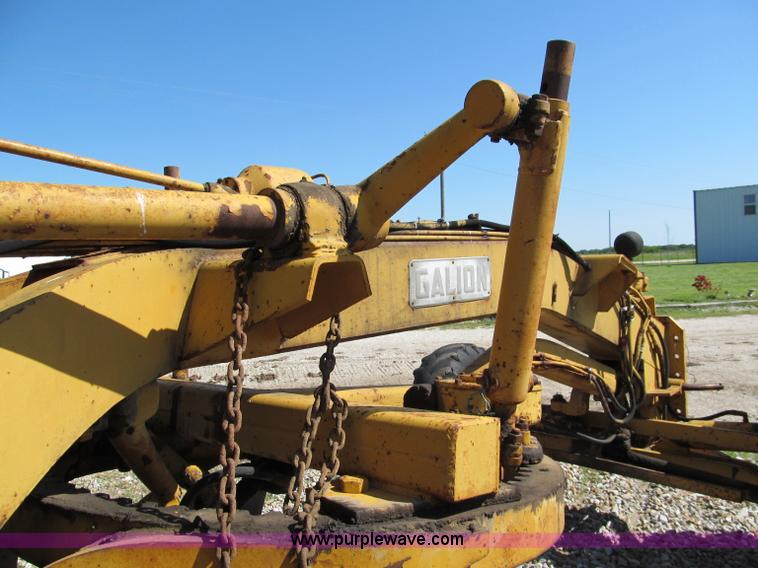 image for item C2129 Galion 118 motor grader