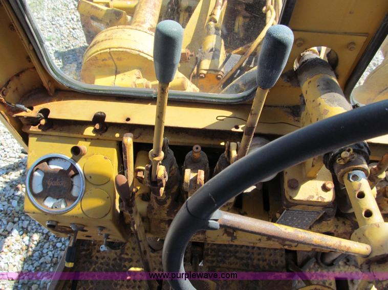 image for item C2129 Galion 118 motor grader