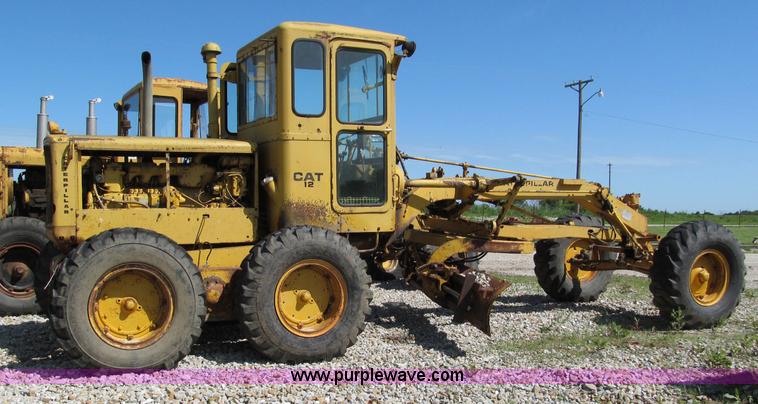 image for item C2130 Caterpillar 12 motor grader
