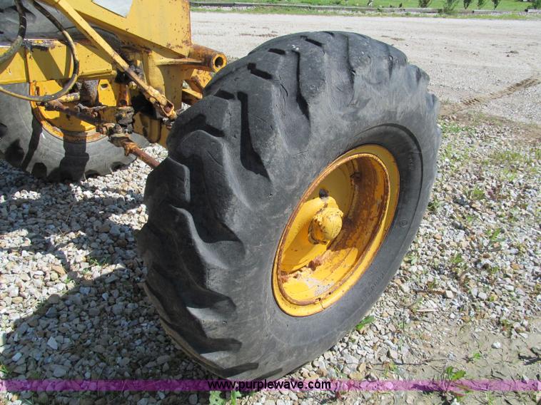 image for item C2130 Caterpillar 12 motor grader