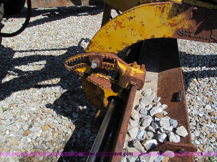 image for item C2130 Caterpillar 12 motor grader