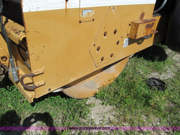 image for item C2135 Dresser 54-6B roller