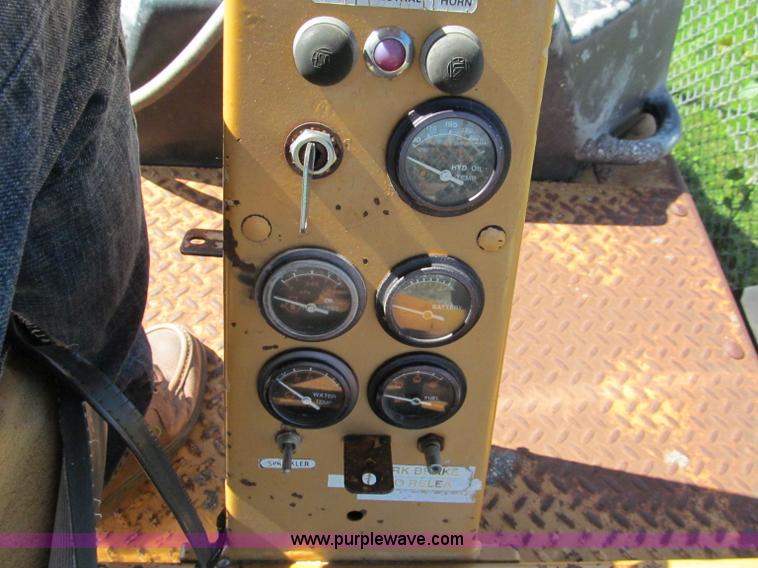 image for item C2135 Dresser 54-6B roller