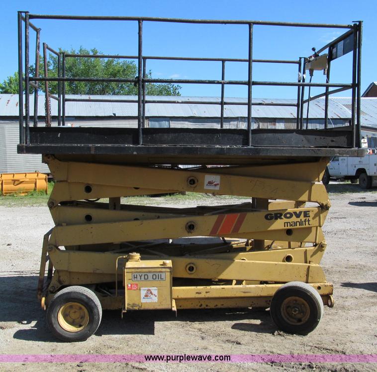 image for item C2143 Grove 3270 electric scissor lift