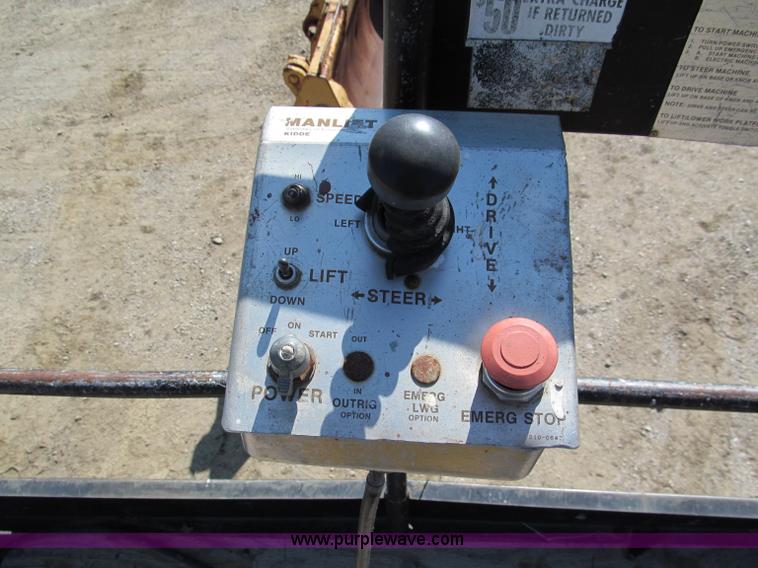 image for item C2143 Grove 3270 electric scissor lift