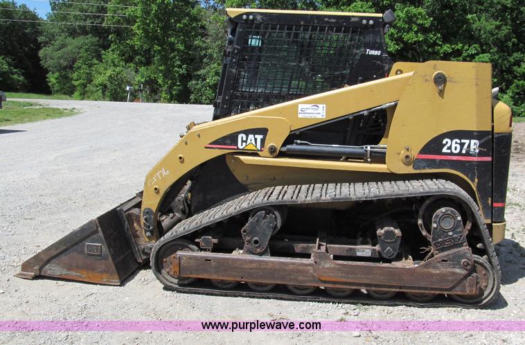 image for item C2506 2005 Caterpillar 267B track skid steer