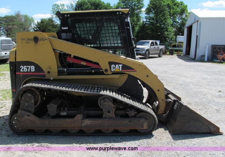 image for item C2506 2005 Caterpillar 267B track skid steer