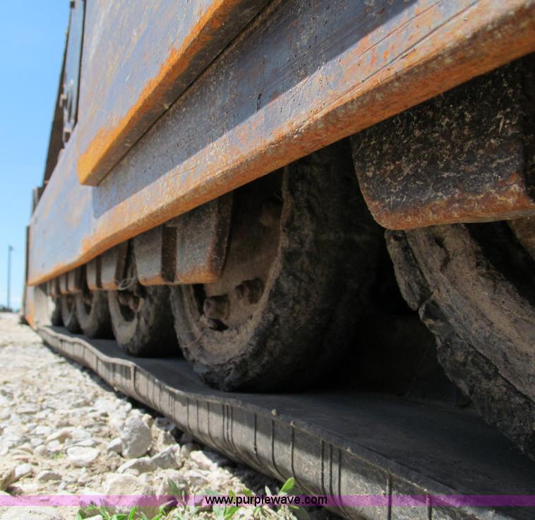 image for item C2506 2005 Caterpillar 267B track skid steer