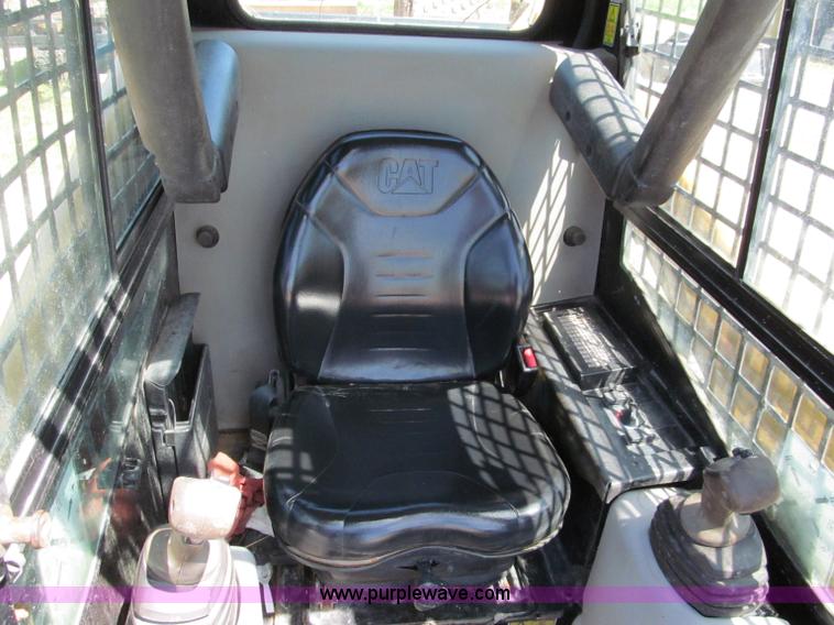 image for item C2506 2005 Caterpillar 267B track skid steer