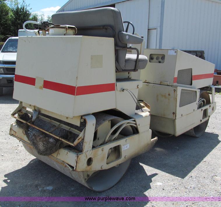 image for item C2507 1987 Rexworks SP400 vibratory articulating double drum roller