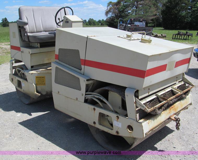 image for item C2507 1987 Rexworks SP400 vibratory articulating double drum roller