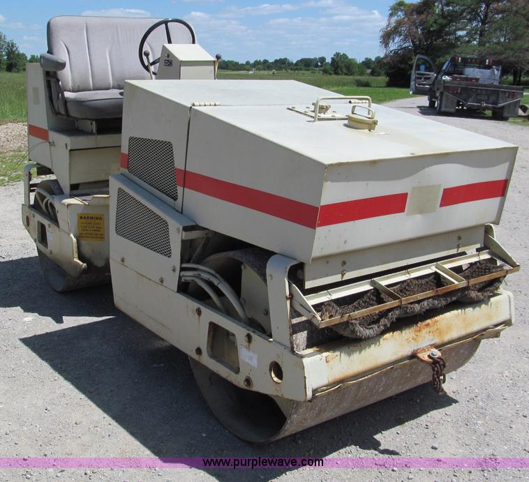 image for item C2507 1987 Rexworks SP400 vibratory articulating double drum roller