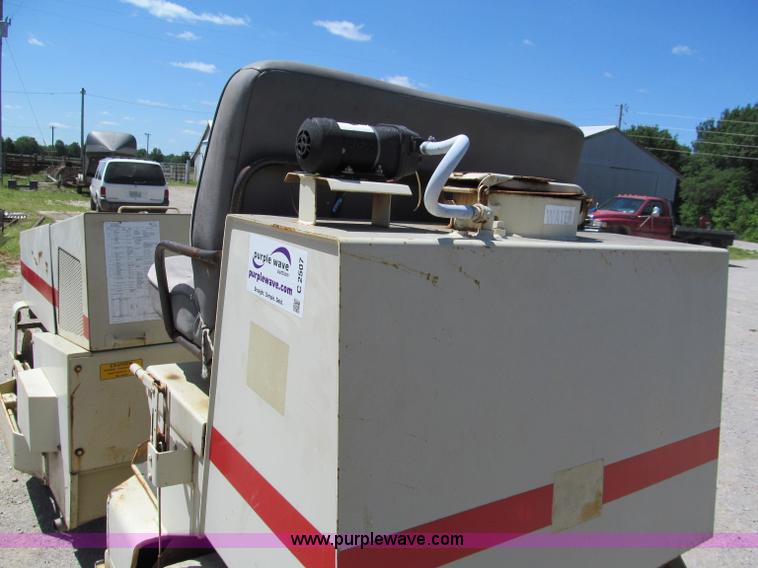 image for item C2507 1987 Rexworks SP400 vibratory articulating double drum roller